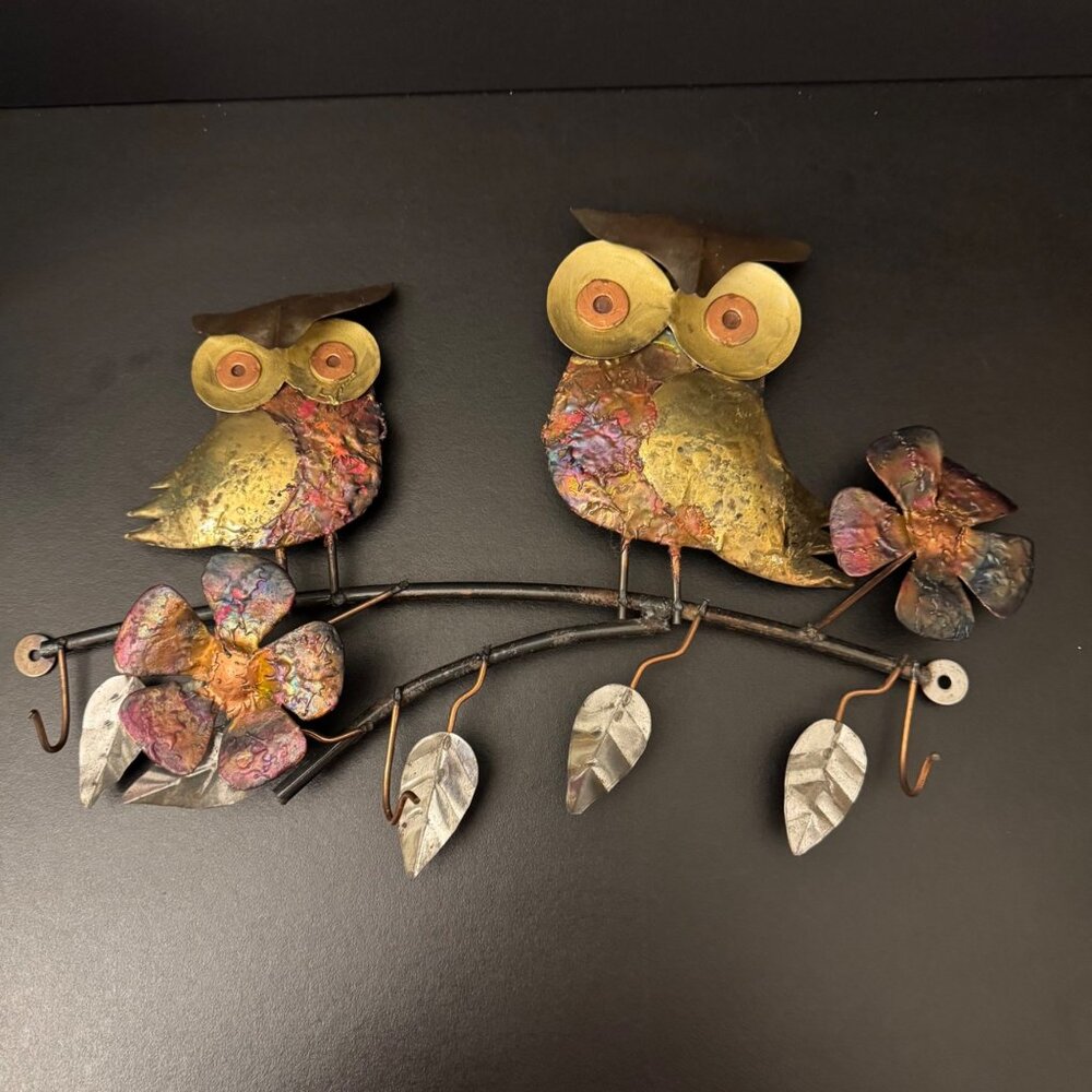 Metal Owl Wall Art With Flowers & Hooks Rustic Handcrafted Design Multi-Color